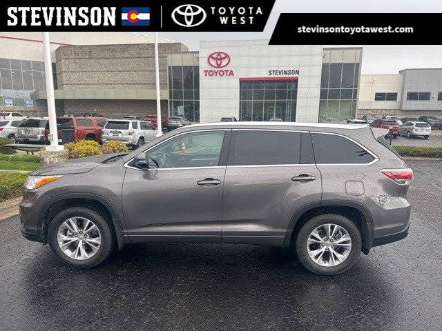2014 Toyota Highlander XLE — SUV — 24,745 mi — Lakewood, CO