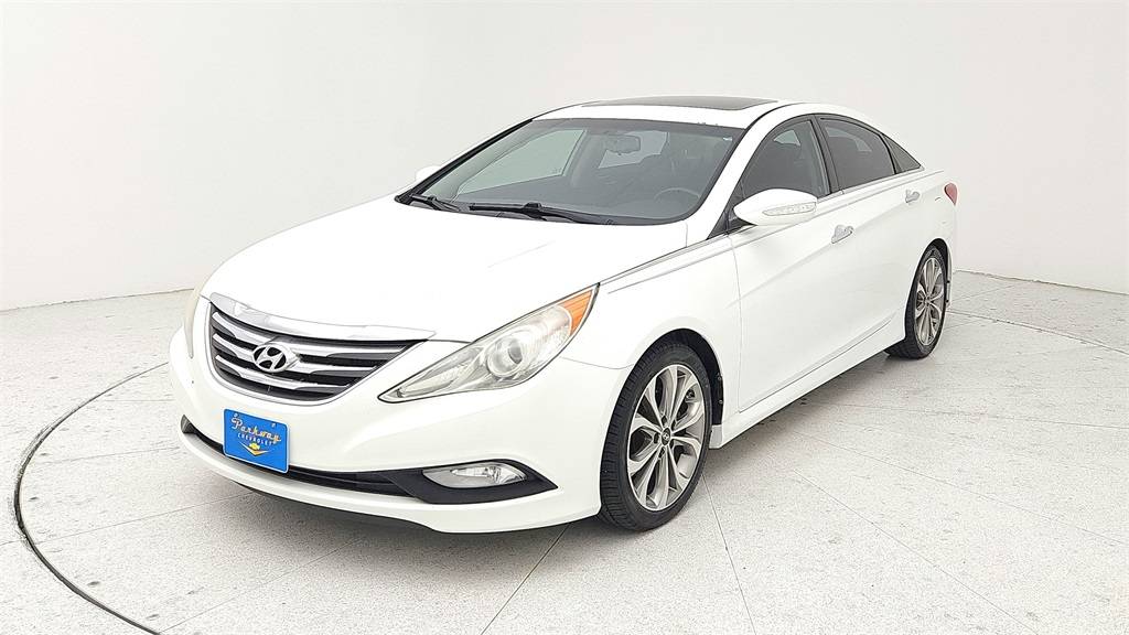 White 2014 Hyundai Sonata for Sale - iSeeCars.com
