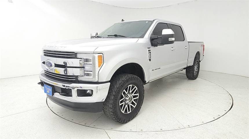 2019 Ford Super Duty F-250 Lariat — Pickup Truck — 119,609 mi — Tomball, TX