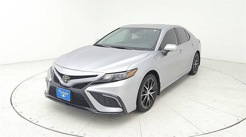2024 Toyota Camry SE — Sedan — 23,974 mi — Tomball, TX