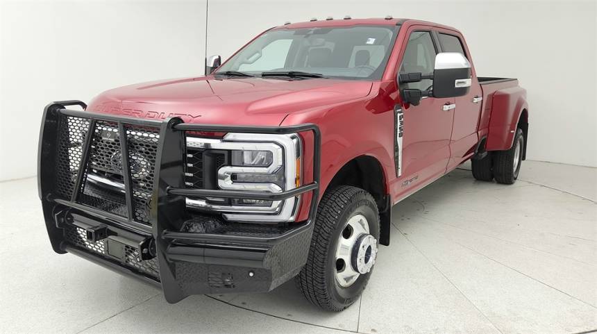 2023 Ford Super Duty F-350 LARIAT — Pickup Truck — 34,751 mi — Tomball, TX