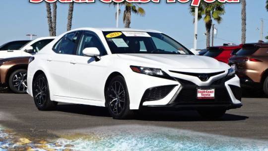 2023 Toyota Camry SE — Sedan — 26,032 mi — Costa Mesa, CA