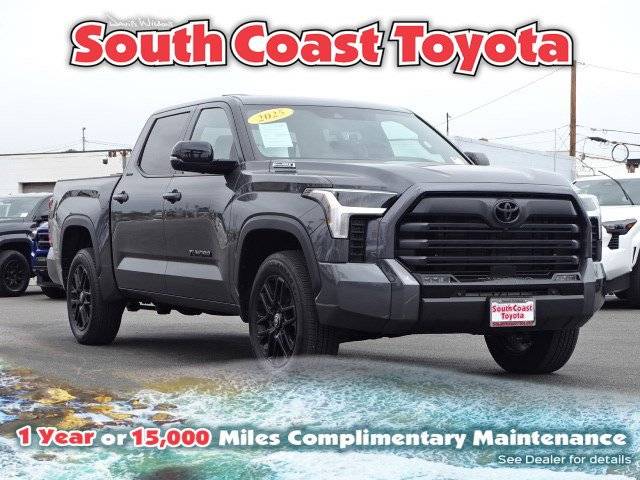 2025 Toyota Tundra Hybrid Limited — Pickup Truck — 843 mi — Costa Mesa, CA