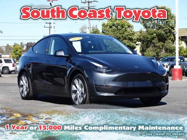 2024 Tesla Model Y Standard Range — SUV — 8,924 mi — Costa Mesa, CA
