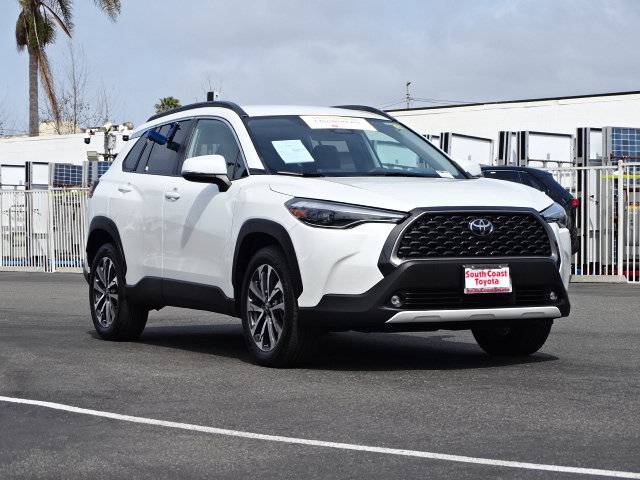 2023 Toyota Corolla Cross XLE — SUV — 16,875 mi — Costa Mesa, CA