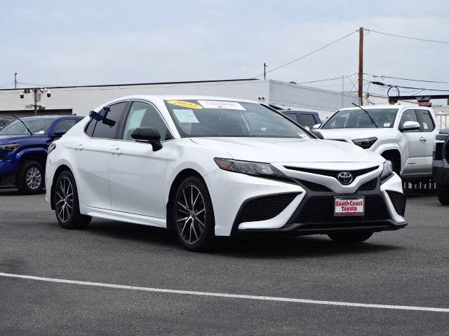 2022 Toyota Camry SE — Sedan — 42,130 mi — Costa Mesa, CA