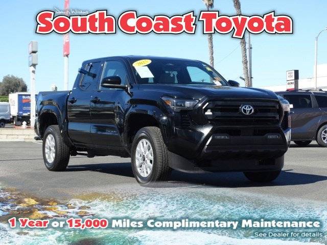 2025 Toyota Tacoma SR5 — Pickup Truck — 17,114 mi — Costa Mesa, CA