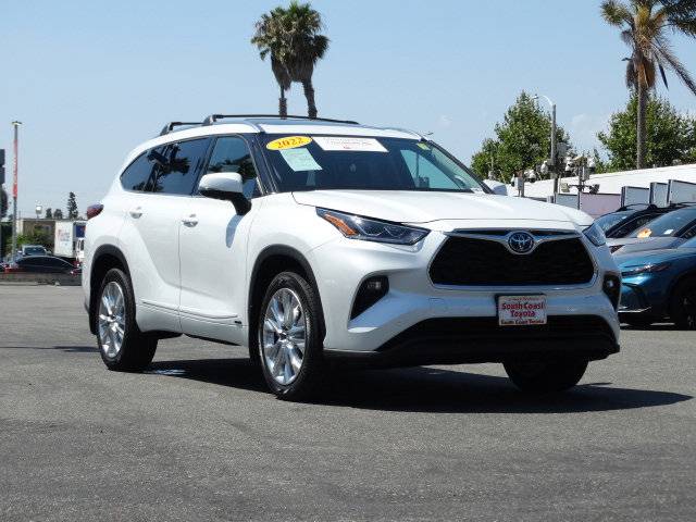 2022 Toyota Highlander Hybrid Limited — SUV — 18,354 mi — Costa Mesa, CA