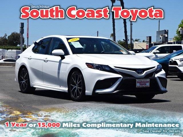2023 Toyota Camry Hybrid SE — Sedan — 23,000 mi — Costa Mesa, CA