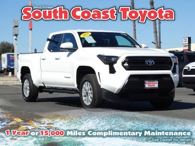 2025 Toyota Tacoma SR5 — Pickup Truck — 3,642 mi — Costa Mesa, CA