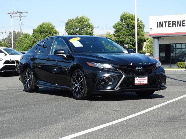 2021 Toyota Camry SE — Sedan — 76,332 mi — Costa Mesa, CA