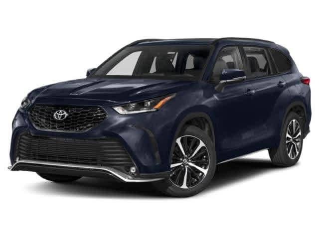 2022 Toyota Highlander XLE — SUV — 23,081 mi — Costa Mesa, CA
