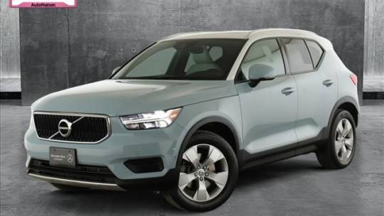 2019 Volvo XC40 Momentum — SUV — 56,218 mi — Westmont, IL