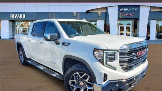 2024 GMC Sierra 1500 SLT — Pickup Truck — 7,589 mi — Tampa, FL