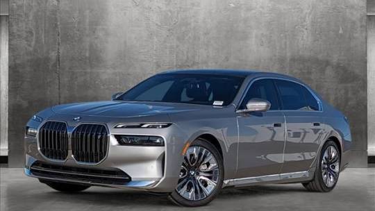 2024 BMW i7 xDrive60 — Sedan — 1,985 mi — Westmont, IL