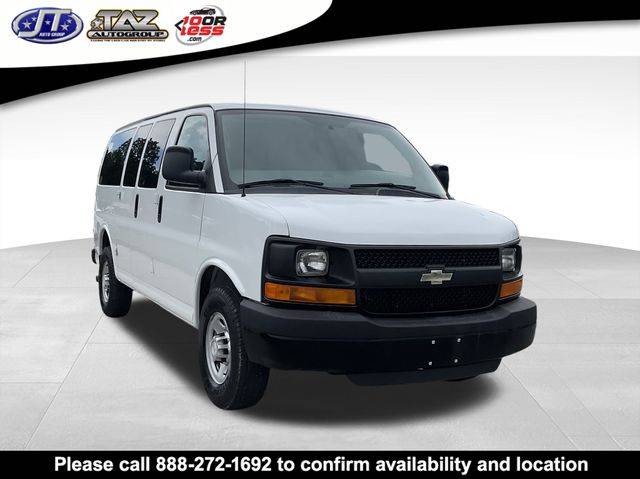 2015 Chevrolet Express Passenger LS — Passenger Van — 21,971 mi — Sanford, NC