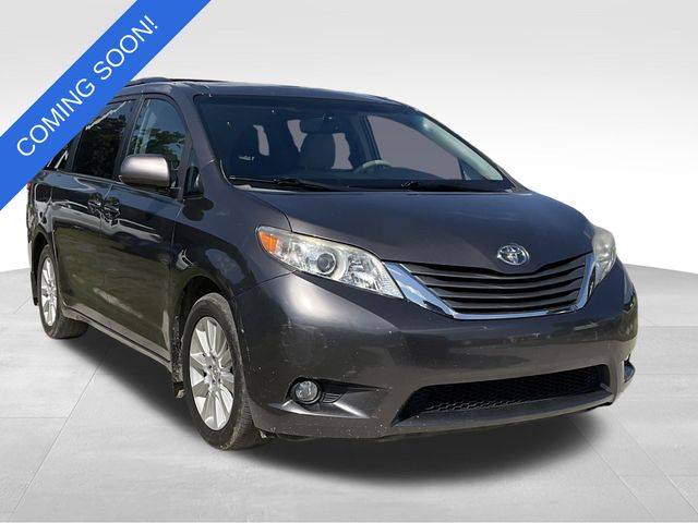 2014 Toyota Sienna XLE — Minivan — 124,696 mi — Sanford, NC