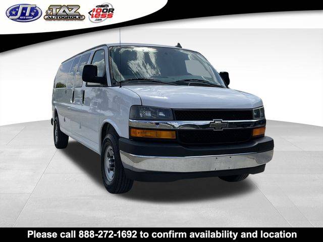 2017 Chevrolet Express Passenger LT — Passenger Van — 79,584 mi — Sanford, NC