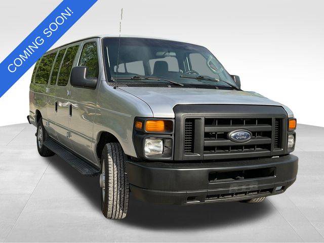 2012 Ford Econoline Wagon E-350 Super Duty XL