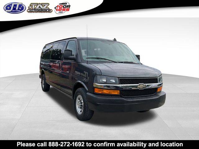 2016 Chevrolet Express Passenger LT — Passenger Van — 78,617 mi — Sanford, NC