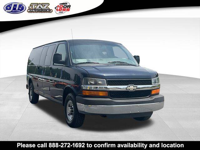 2014 Chevrolet Express Passenger LT — Passenger Van — 61,001 mi — Sanford, NC