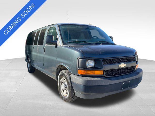 2017 Chevrolet Express Passenger LS — Passenger Van — 44,857 mi — Sanford, NC