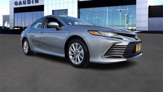 2024 Toyota Camry LE — Sedan — 28,475 mi — Las Vegas, NV