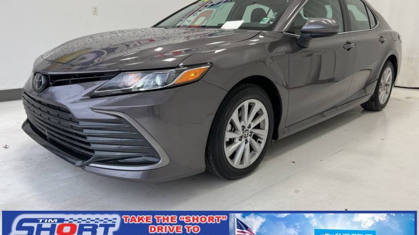 2024 Toyota Camry LE — Sedan — 21,894 mi — Hazard, KY
