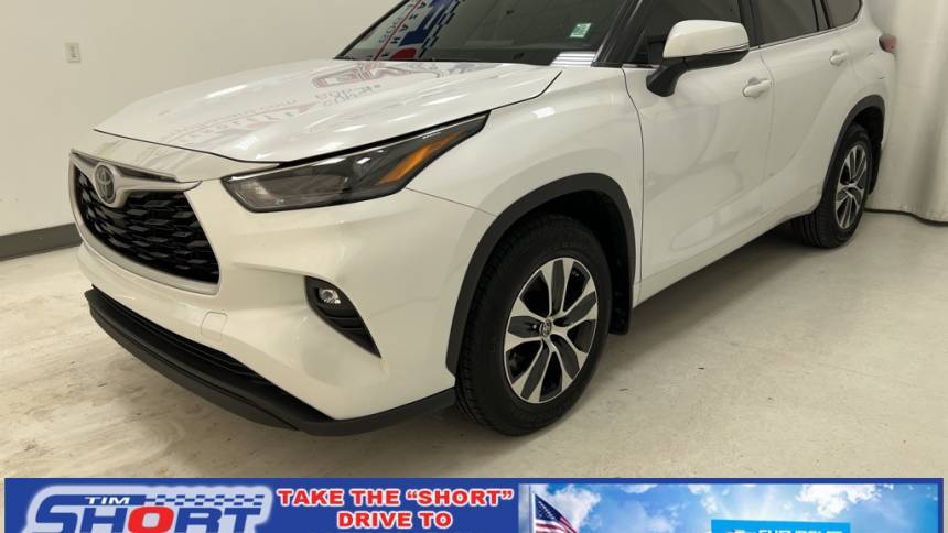 2023 Toyota Highlander XLE — SUV — 65,556 mi — Hazard, KY