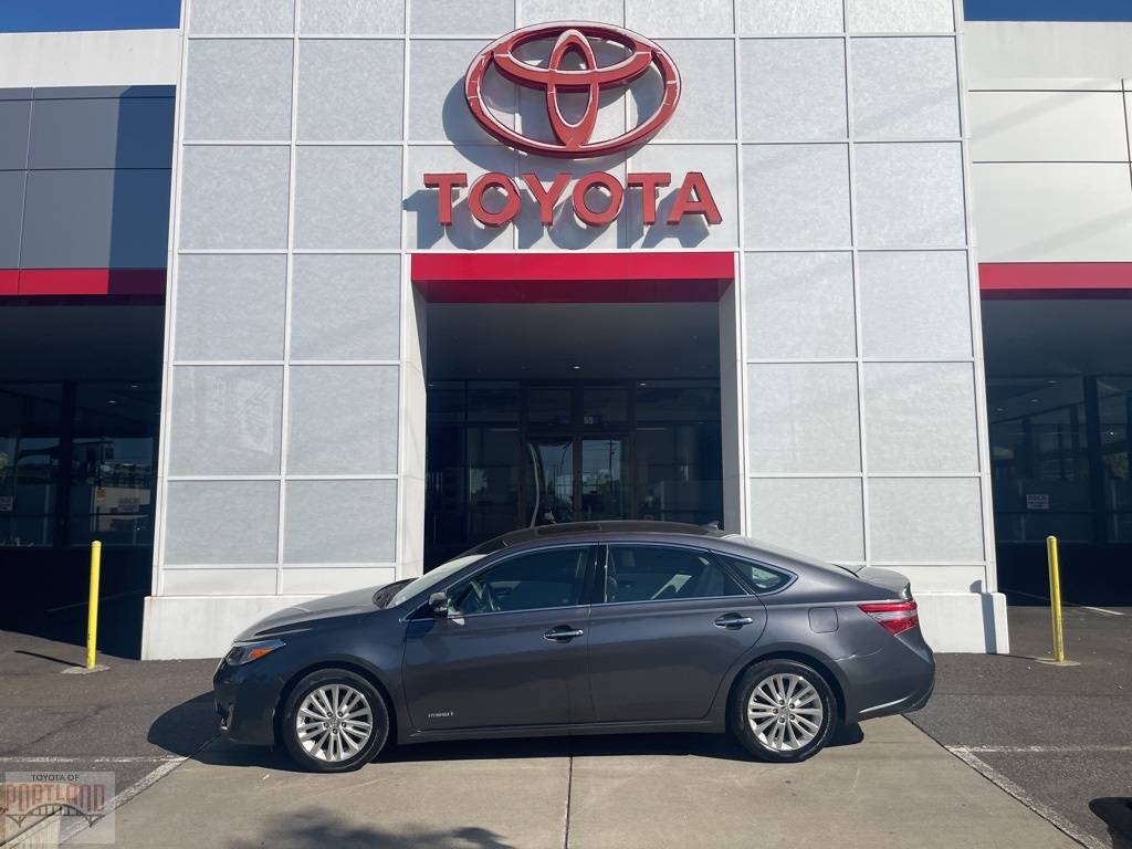2015 Toyota Avalon Hybrid Limited — Sedan — 82,388 mi — Portland, OR