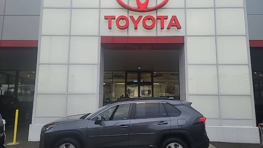 2020 Toyota RAV4 Hybrid LE — SUV — 45,830 mi — Portland, OR