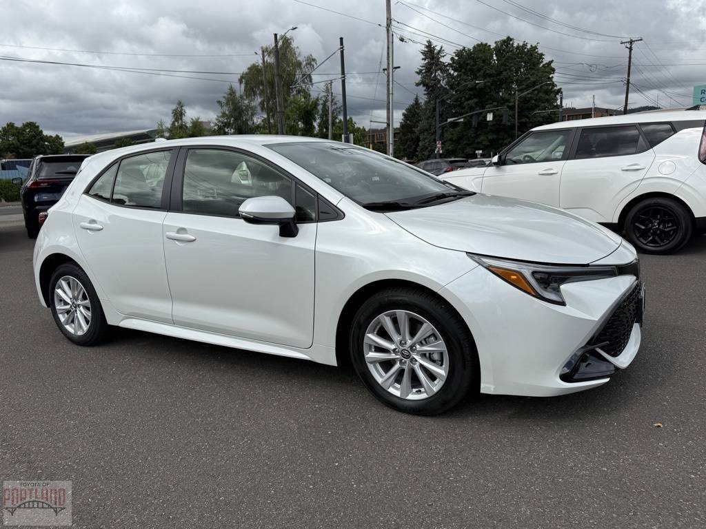 2024 Toyota Corolla Hatchback SE — Hatchback — 17,460 mi — Portland, OR