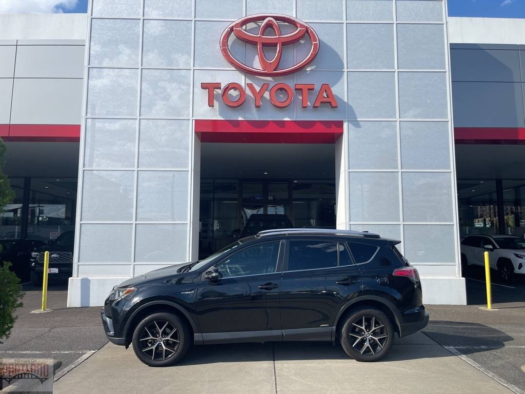 2017 Toyota RAV4 Hybrid SE — SUV — 72,748 mi — Portland, OR