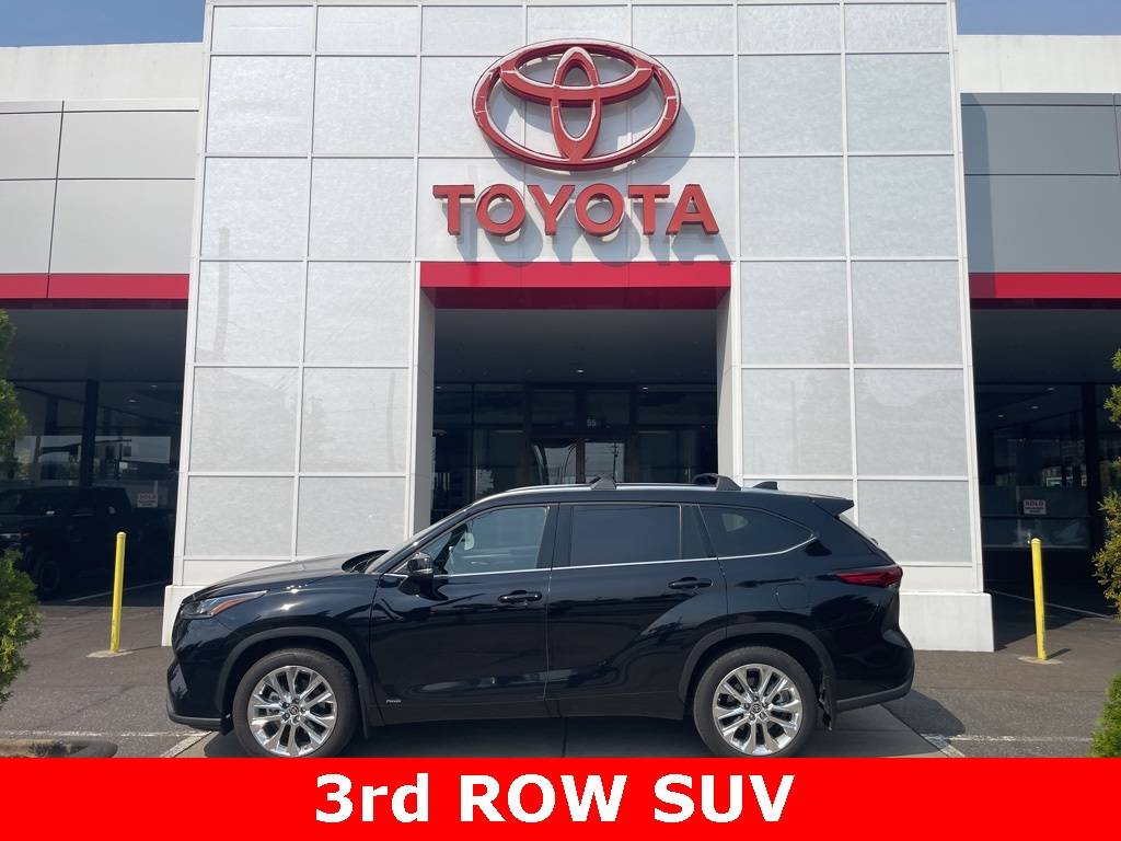 2023 Toyota Highlander Hybrid Limited — SUV — 27,784 mi — Portland, OR