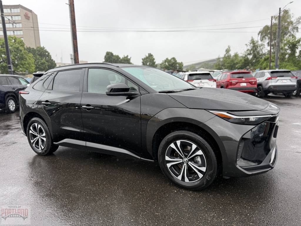 2024 Toyota bZ4X XLE — SUV — 22,510 mi — Portland, OR