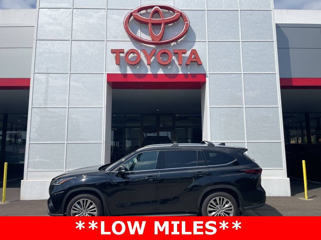 2024 Toyota Highlander Platinum — SUV — 9,031 mi — Portland, OR