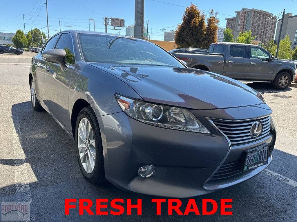 2014 Lexus ES ES 300h — Sedan — 89,477 mi — Portland, OR