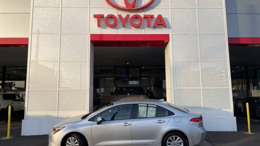 2023 Toyota Corolla Hybrid LE — Sedan — 9,248 mi — Portland, OR