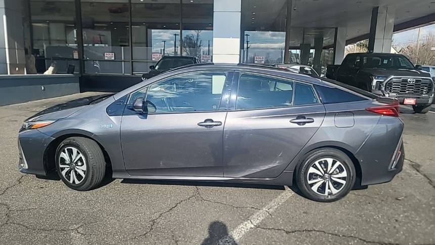 2019 Toyota Prius Prime Advanced — Hatchback — 36,254 mi — Portland, OR