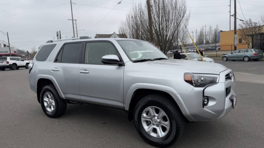 2024 Toyota 4Runner SR5 — SUV — 27,600 mi — Portland, OR