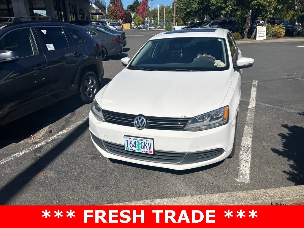 2013 Volkswagen Jetta SE — Sedan — 91,580 mi — Portland, OR
