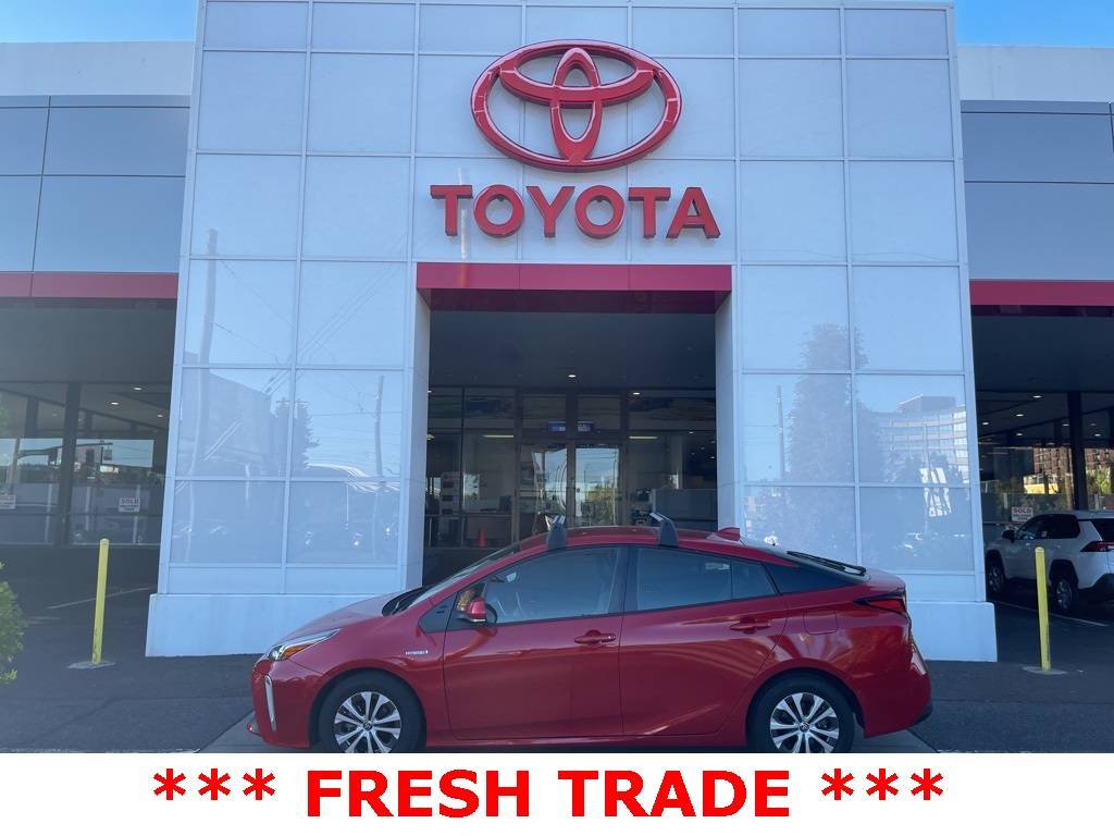 2022 Toyota Prius XLE — Hatchback — 29,550 mi — Portland, OR