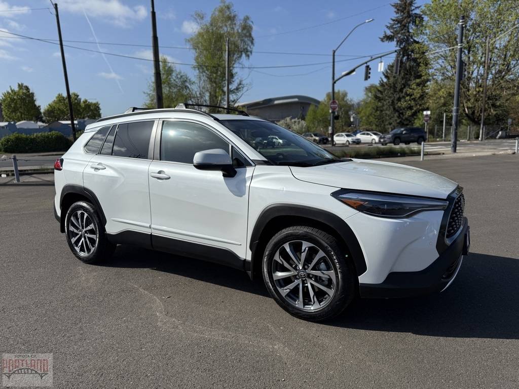 2023 Toyota Corolla Cross XLE — SUV — 30,095 mi — Portland, OR