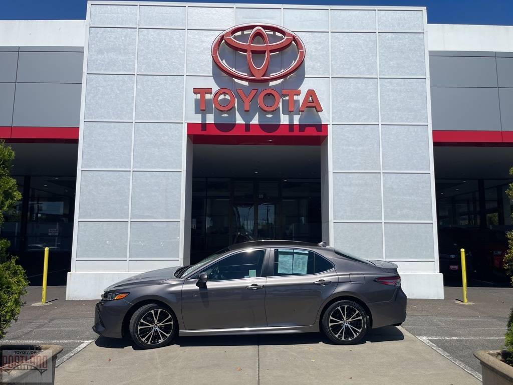 2019 Toyota Camry SE — Sedan — 29,327 mi — Portland, OR