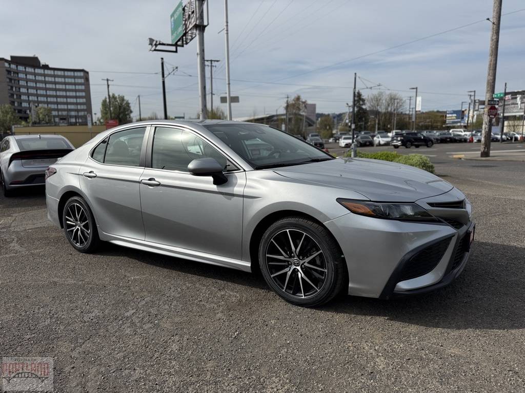 2023 Toyota Camry SE — Sedan — 29,139 mi — Portland, OR