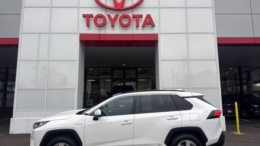2019 Toyota RAV4 Hybrid XLE — SUV — 130,457 mi — Portland, OR