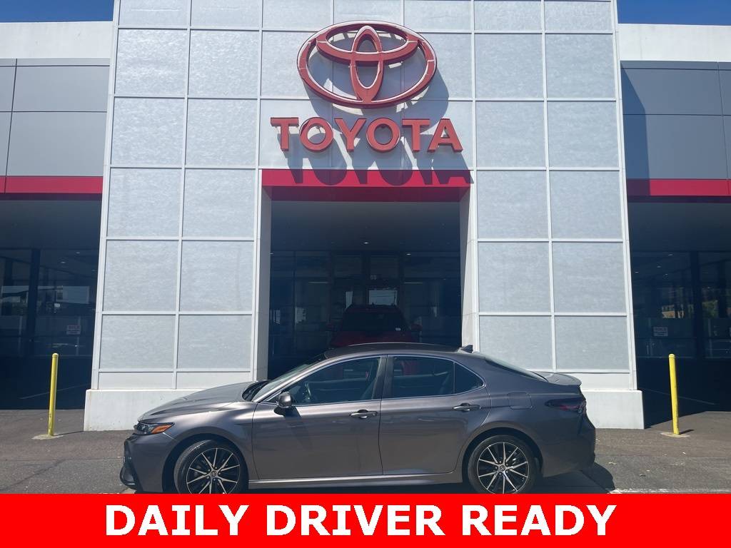 2022 Toyota Camry SE — Sedan — 25,714 mi — Portland, OR