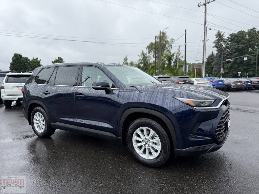 2024 Toyota Grand Highlander XLE — SUV — 12,135 mi — Portland, OR