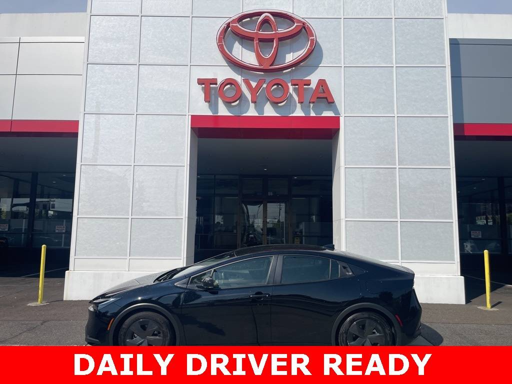 2023 Toyota Prius Prime SE — Hatchback — 15,941 mi — Portland, OR