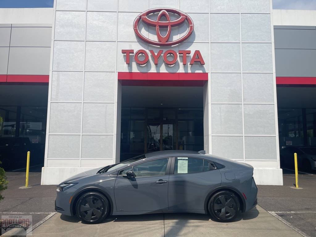 2024 Toyota Prius LE — Hatchback — 3,511 mi — Portland, OR